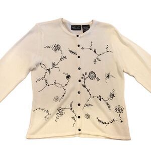 WOMEN’S SIZE MEDIUM KATHIE LEE TOP!